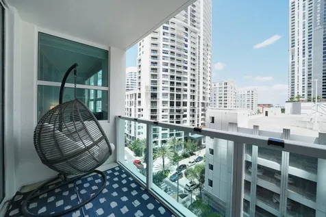 350 SE 2nd Street Fort Lauderdale FL 33301