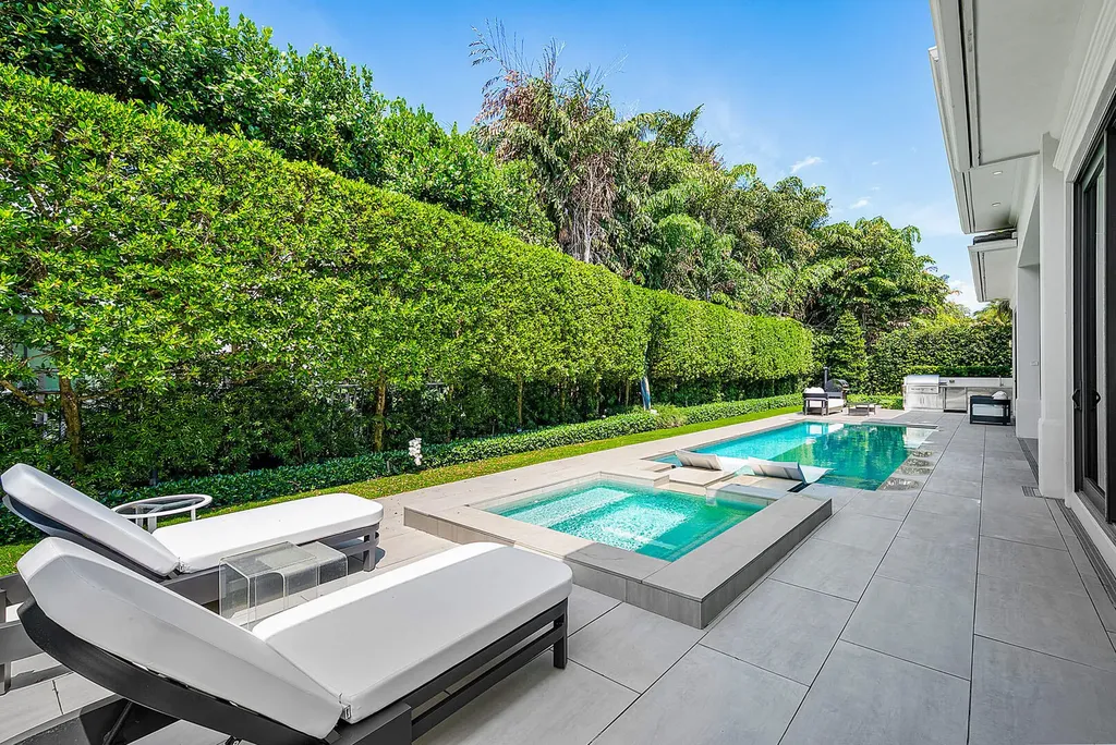 2351 Cherry Palm Road Boca Raton FL 33432