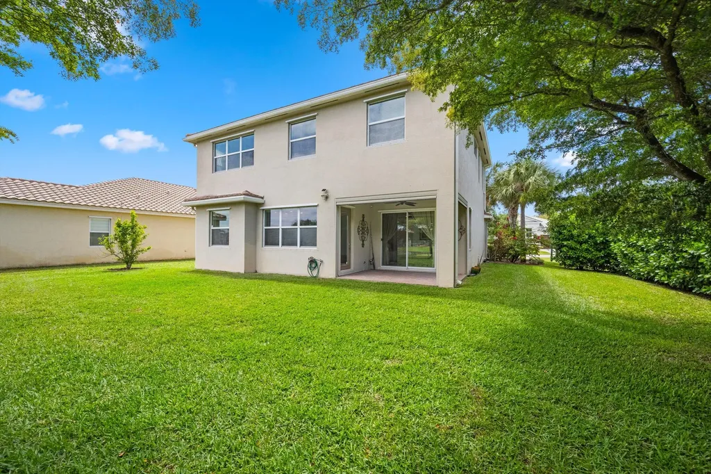 2352 Bellarosa Circle West Palm Beach FL 33411