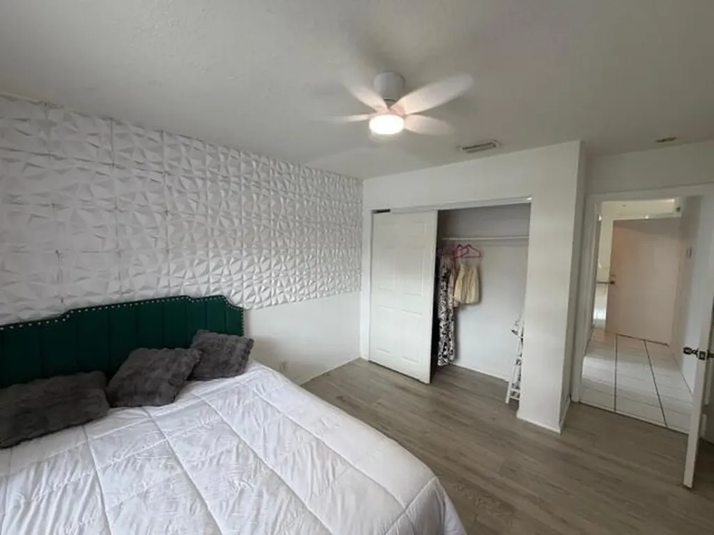 18409 Vía Di Sorrento Boca Raton FL 33496
