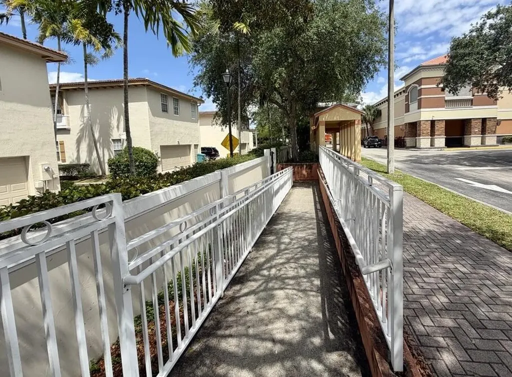 2403 NW 7th Street Boynton Beach FL 33426