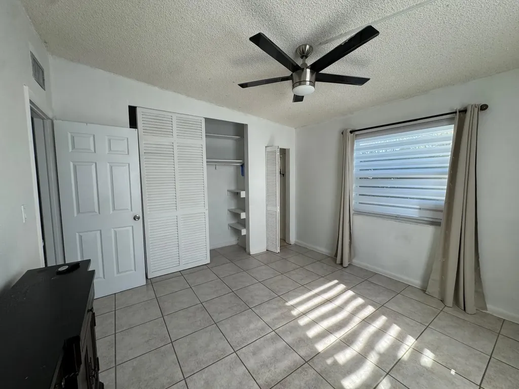1959 Baythorne Road West Palm Beach FL 33415