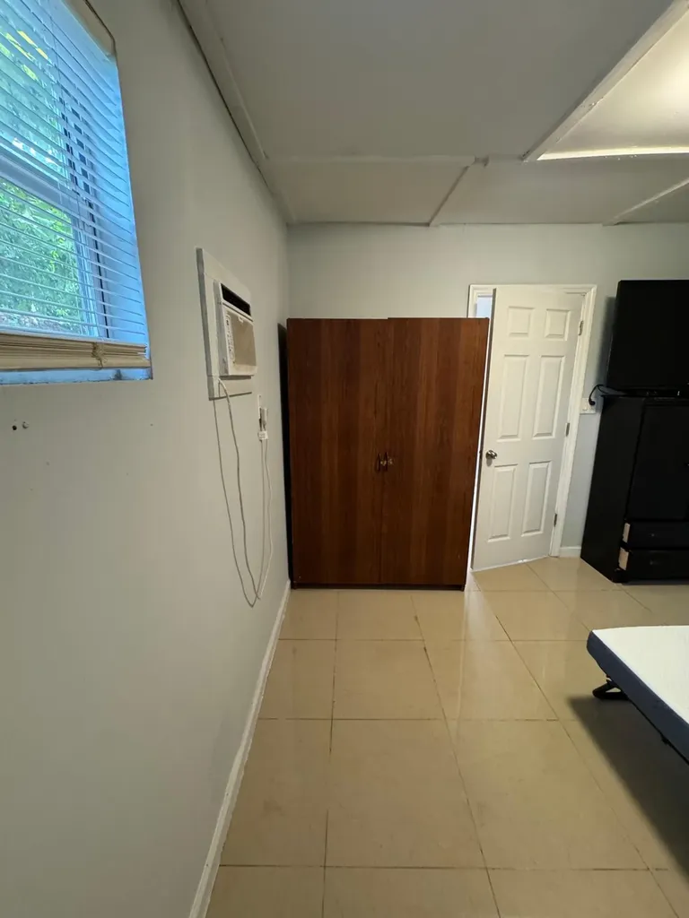 1959 Baythorne Road West Palm Beach FL 33415