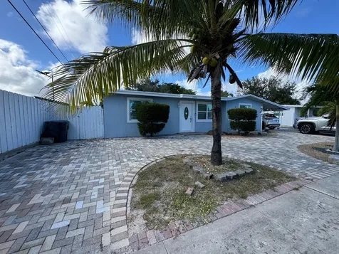 1959 Baythorne Road West Palm Beach FL 33415