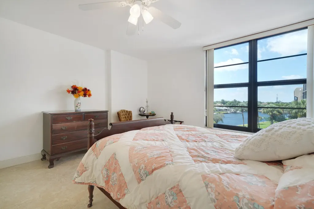 8 Royal Palm Way Boca Raton FL 33432