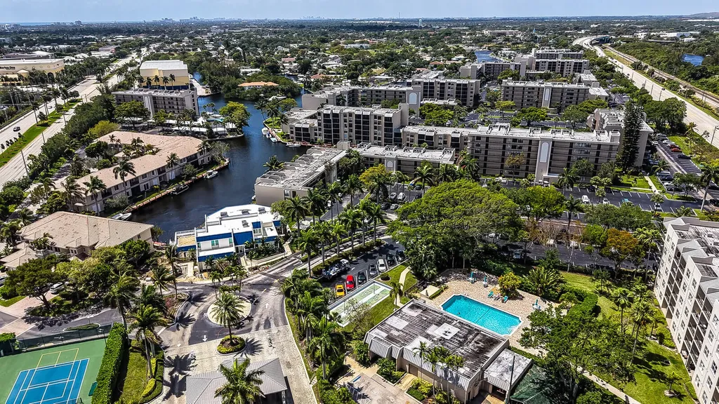 8 Royal Palm Way Boca Raton FL 33432