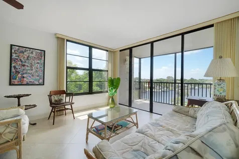 8 Royal Palm Way Boca Raton FL 33432