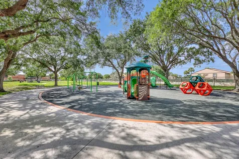 4707 Pier Drive Greenacres FL 33463
