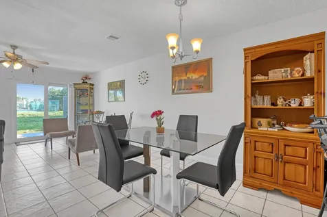 4707 Pier Drive Greenacres FL 33463