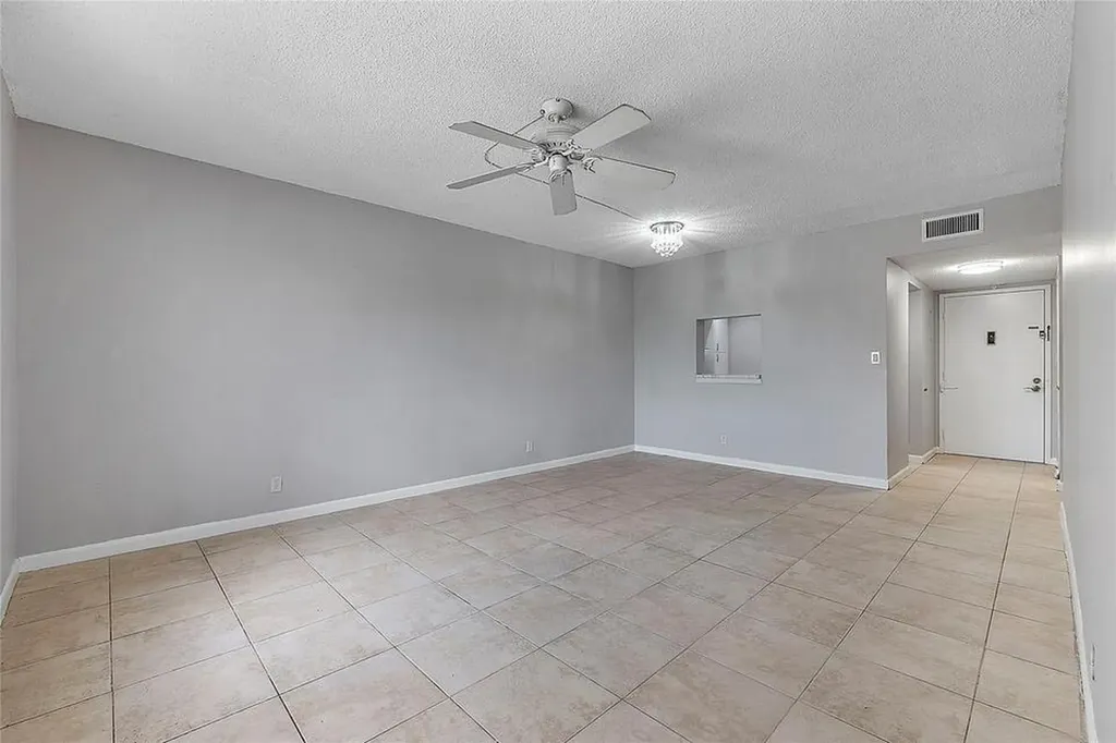 4354 NW 9th Avenue Deerfield Beach FL 33064