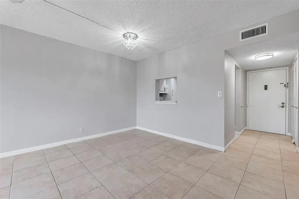 4354 NW 9th Avenue Deerfield Beach FL 33064