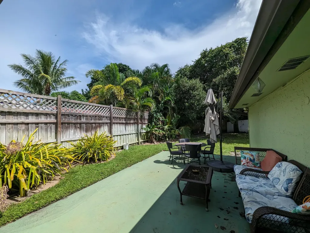 2394 Zeder Avenue Delray Beach FL 33444