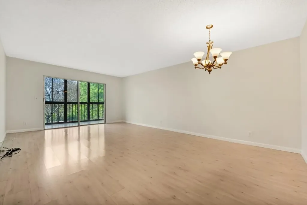 7286 Huntington Lane Delray Beach FL 33446