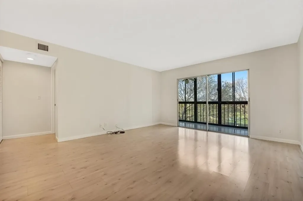 7286 Huntington Lane Delray Beach FL 33446