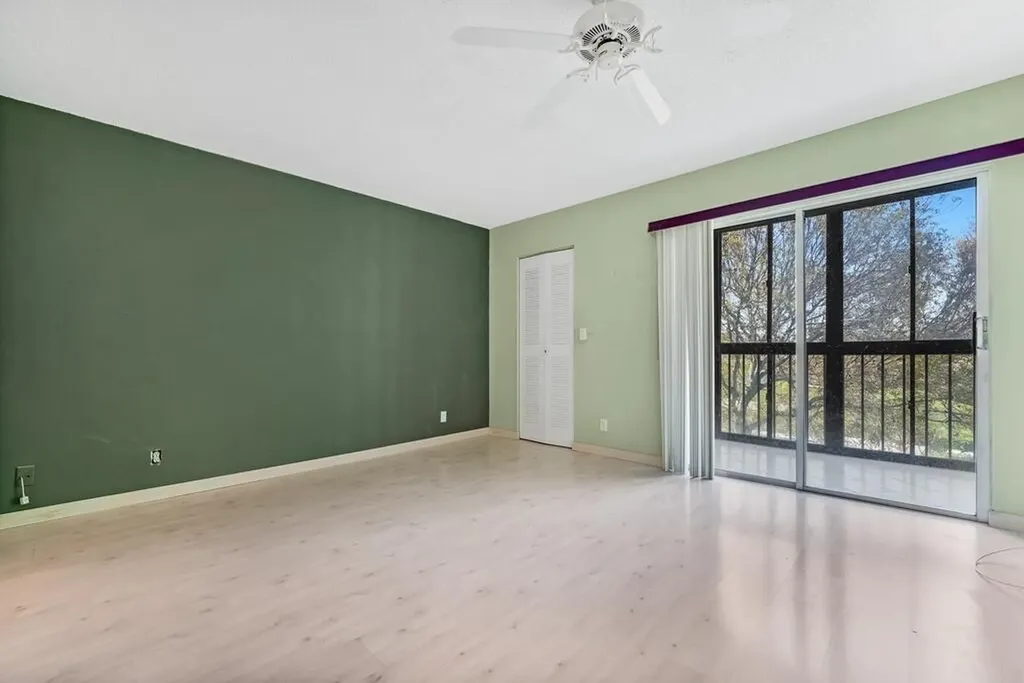 7286 Huntington Lane Delray Beach FL 33446