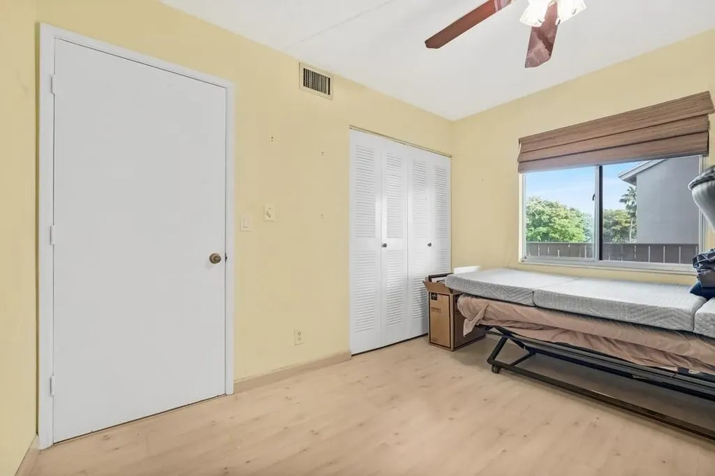 7286 Huntington Lane Delray Beach FL 33446
