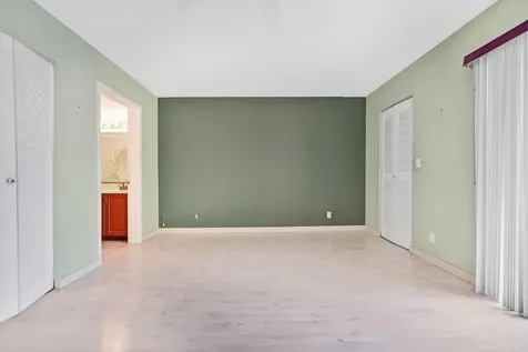 7286 Huntington Lane Delray Beach FL 33446