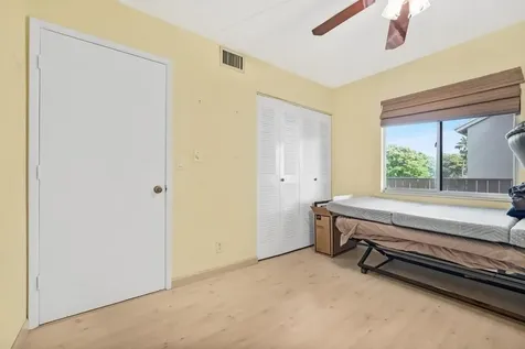 7286 Huntington Lane Delray Beach FL 33446