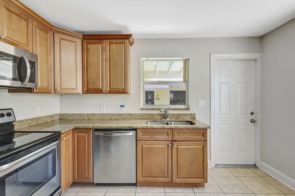 510 48th Street West Palm Beach FL 33407