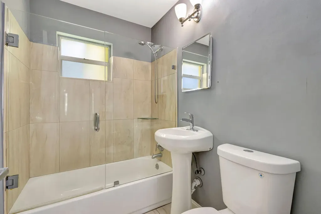 510 48th Street West Palm Beach FL 33407