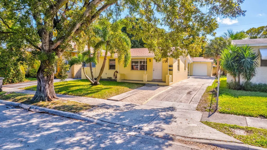 510 48th Street West Palm Beach FL 33407