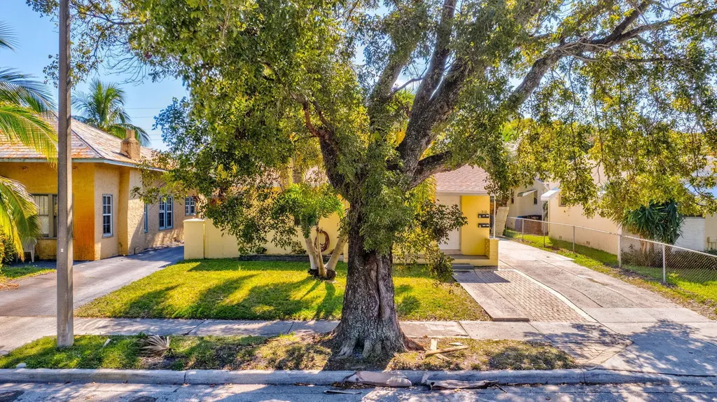 510 48th Street West Palm Beach FL 33407