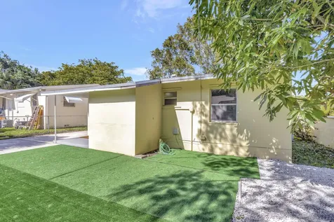 510 48th Street West Palm Beach FL 33407