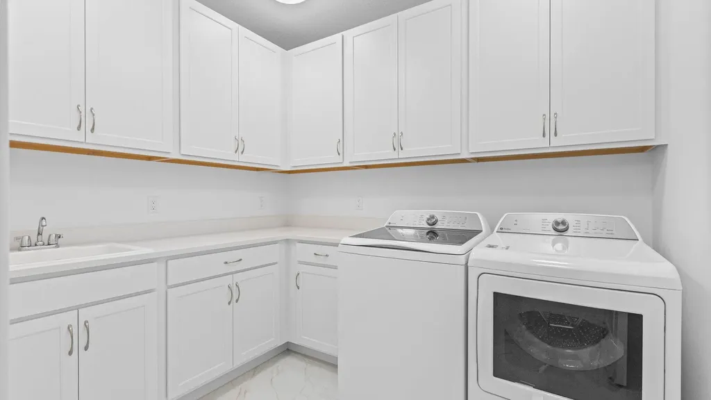 5474 Hutchinson Way The Acreage FL 33470