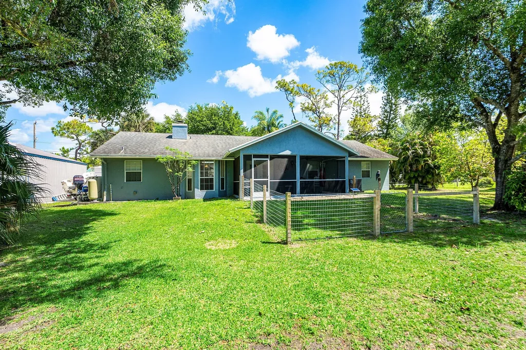 15248 77th Place N Loxahatchee FL 33470