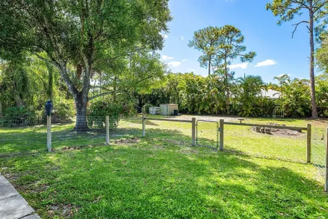15248 77th Place N Loxahatchee FL 33470