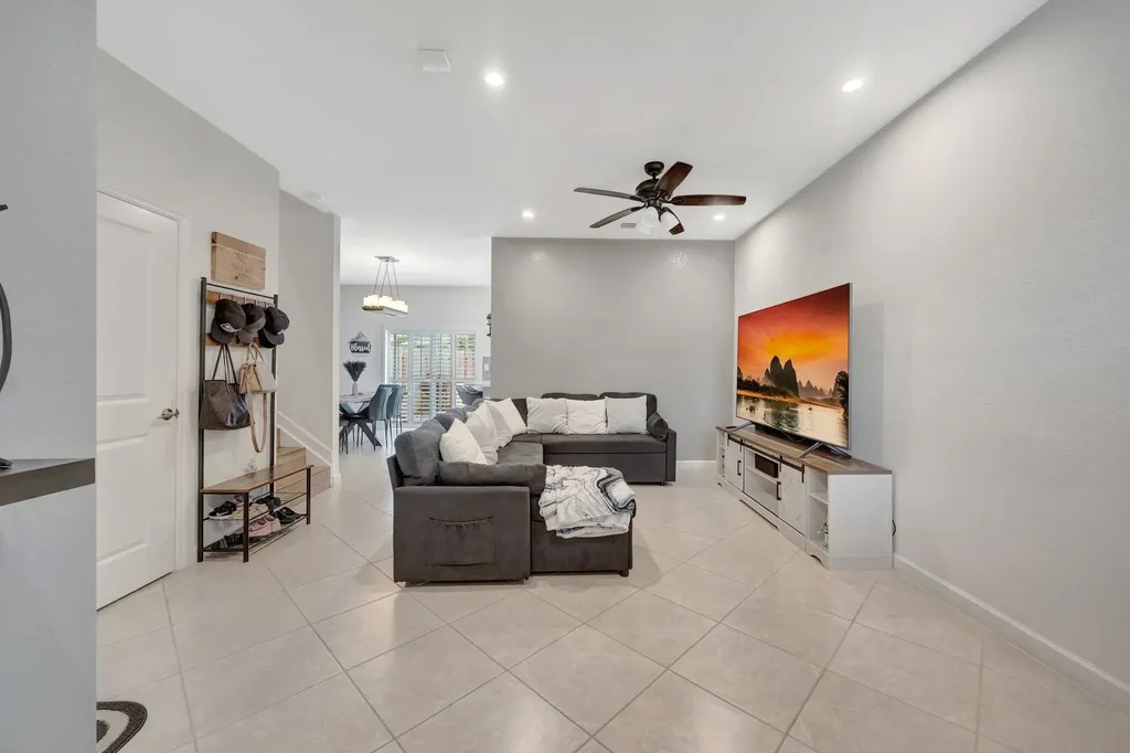 2629 SE 13th Street Homestead FL 33035