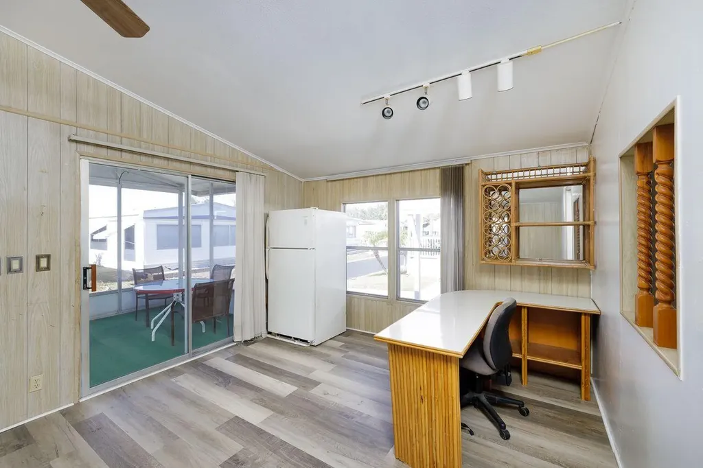 2001 N 83rd Avenue Avenue N St. Petersburg FL 33702