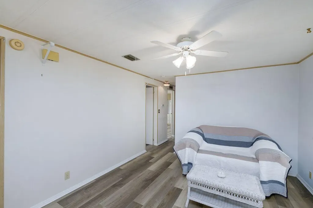 2001 N 83rd Avenue Avenue N St. Petersburg FL 33702