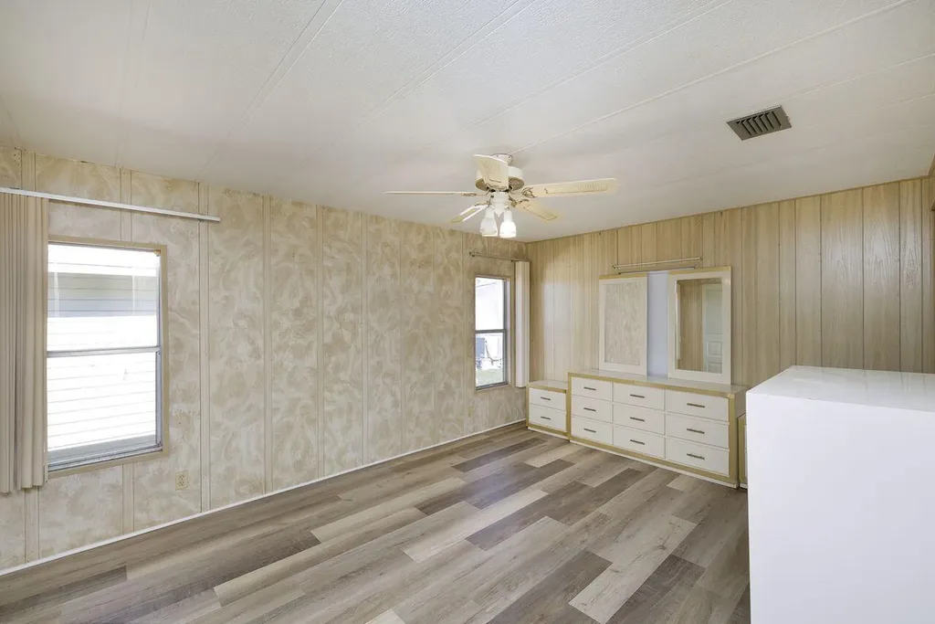 2001 N 83rd Avenue Avenue N St. Petersburg FL 33702