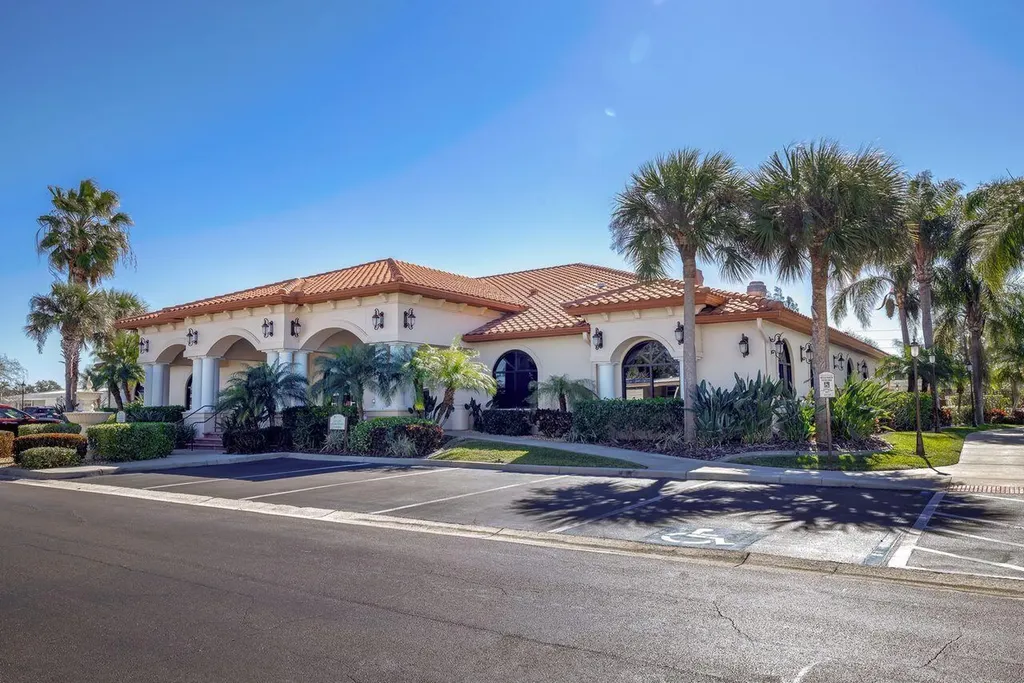 2001 N 83rd Avenue Avenue N St. Petersburg FL 33702