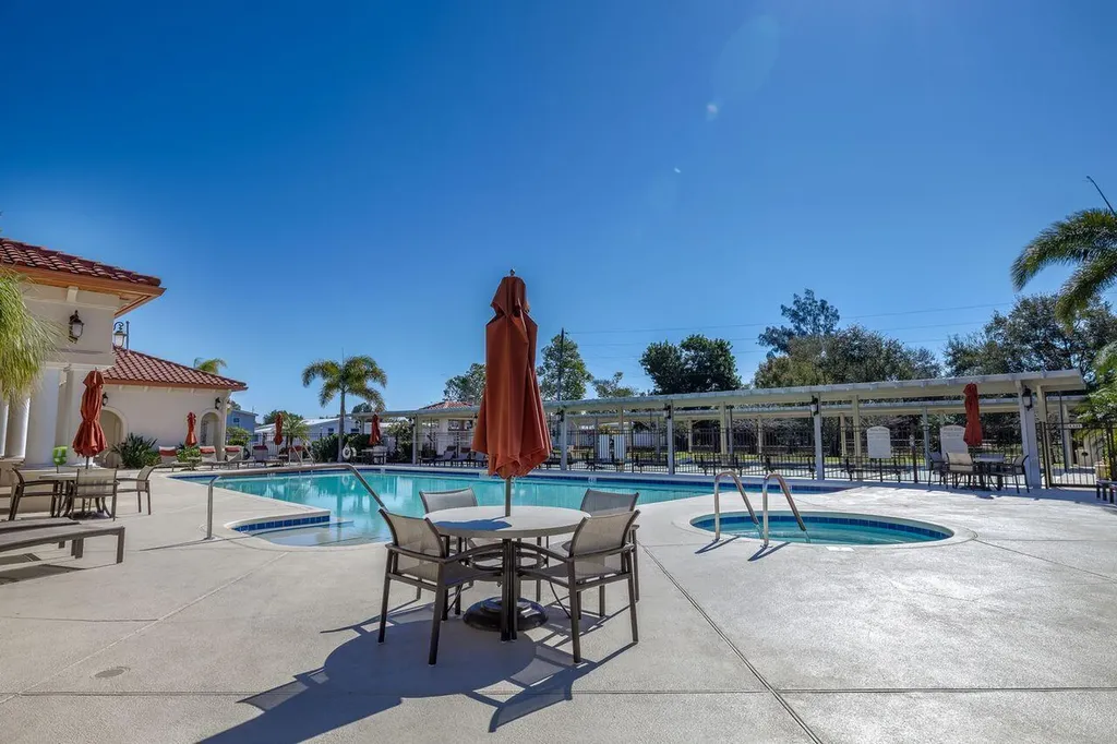 2001 N 83rd Avenue Avenue N St. Petersburg FL 33702