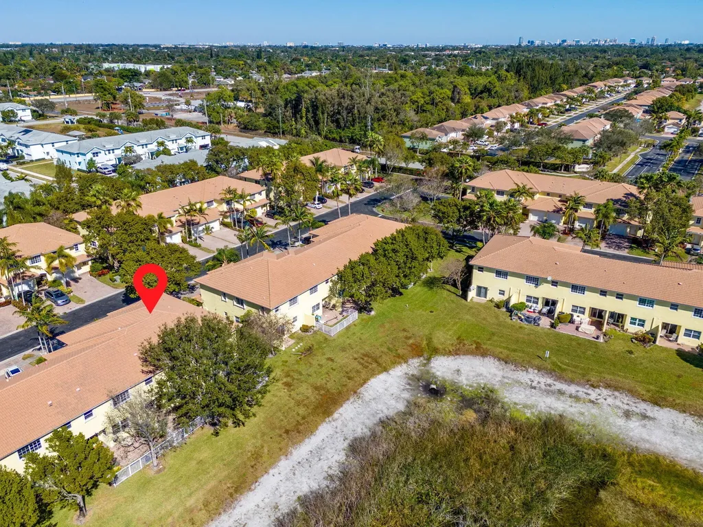 948 Imperial Lake Road West Palm Beach FL 33413
