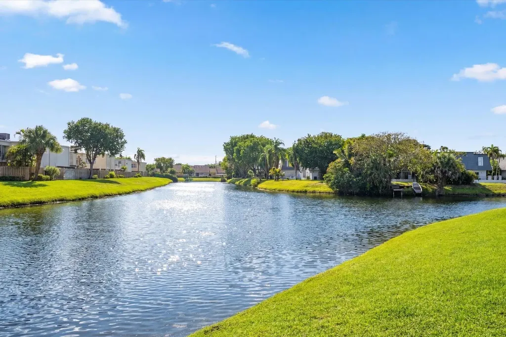 12126 Regal Court E Wellington FL 33414