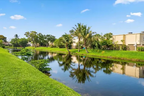 12126 Regal Court E Wellington FL 33414