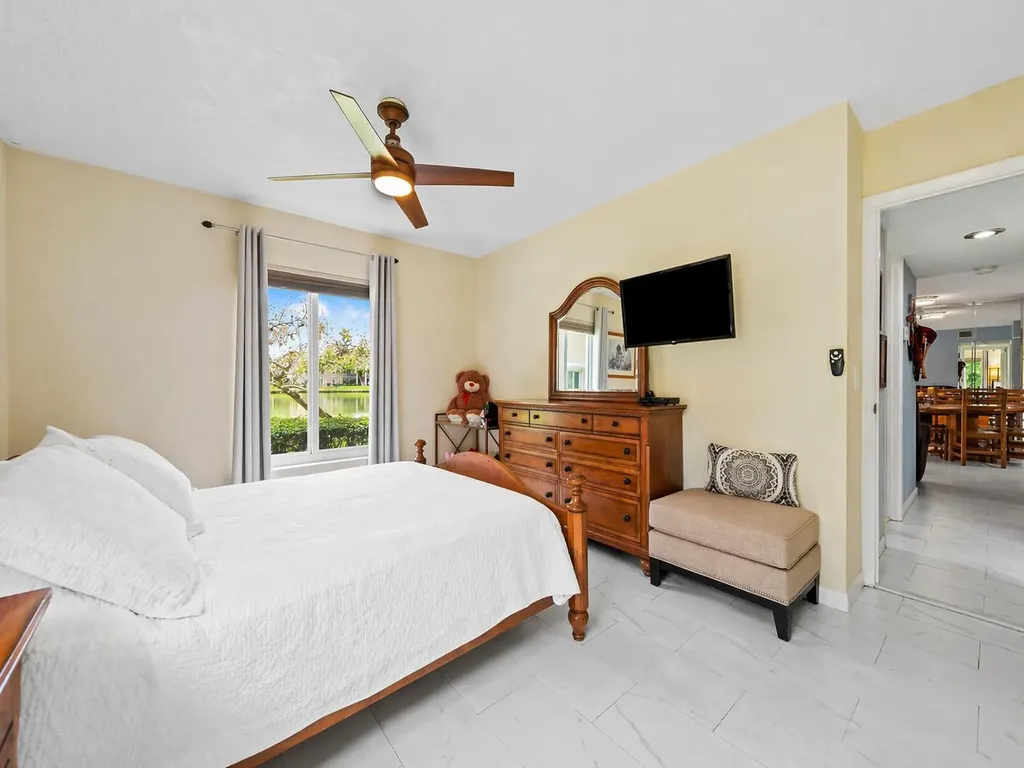 13750 Oneida Drive Delray Beach FL 33446