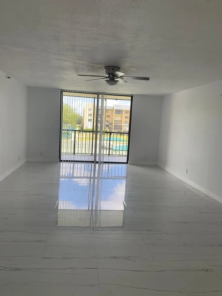 2786 Tennis Club Drive West Palm Beach FL 33417