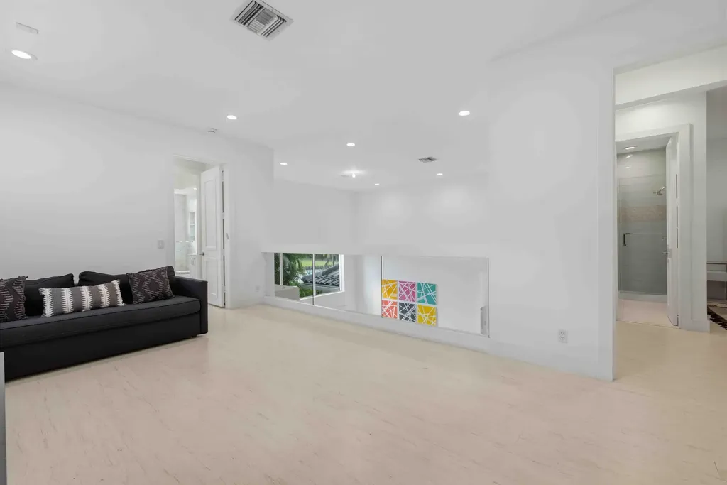 4169 Briarcliff Circle Boca Raton FL 33496