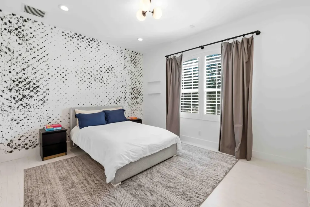 4169 Briarcliff Circle Boca Raton FL 33496