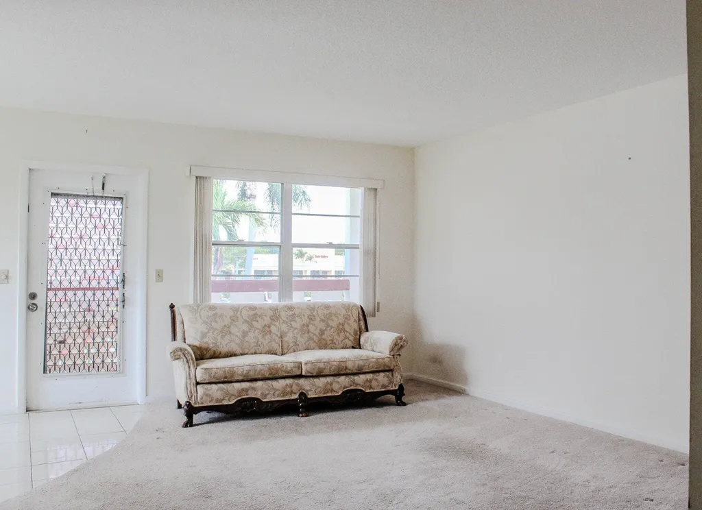 66 Brighton Boca Raton FL 33434