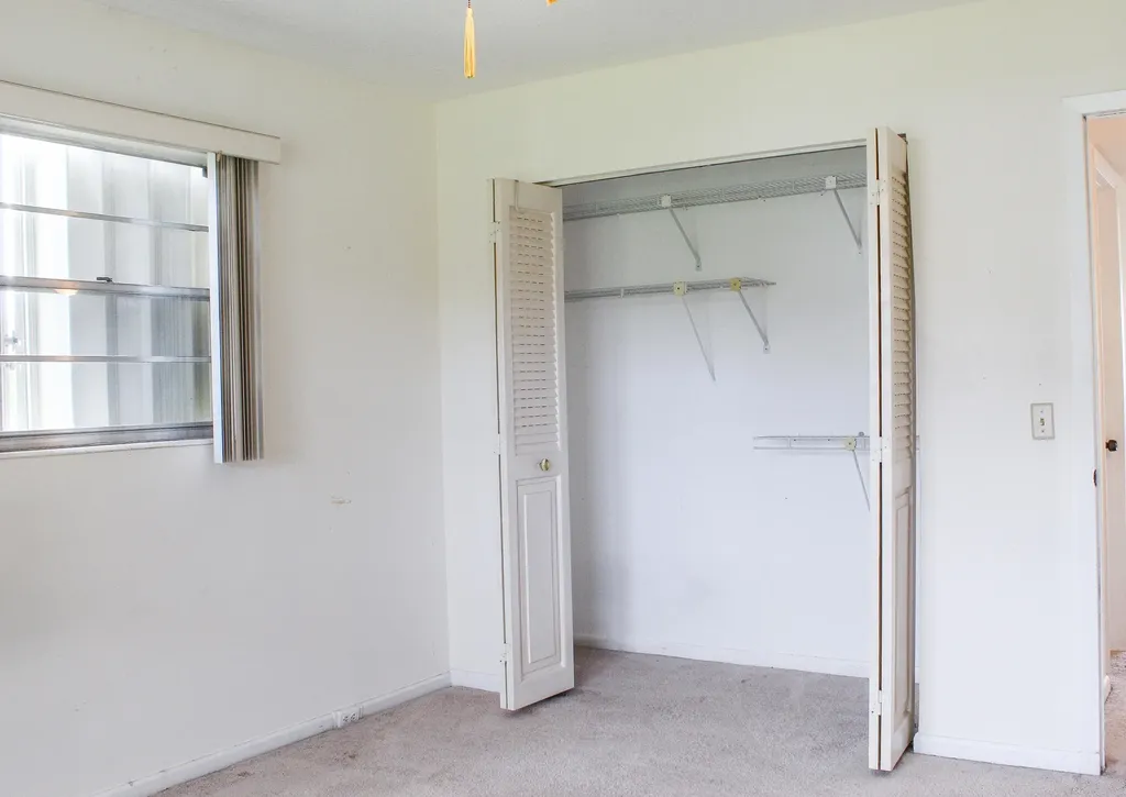 66 Brighton Boca Raton FL 33434
