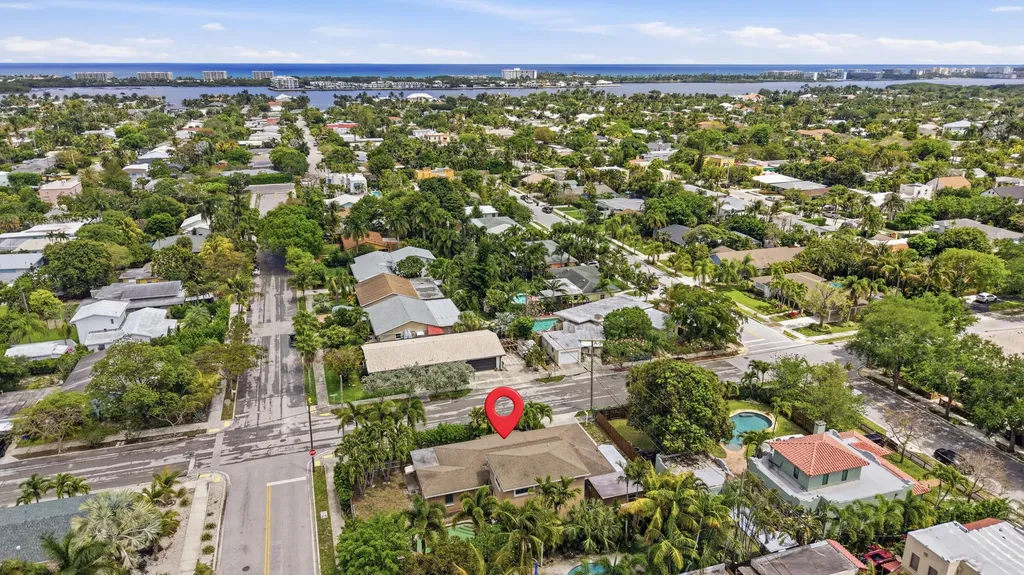 303 Cornell Drive Lake Worth Beach FL 33460