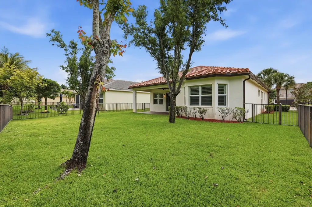 2106 Belcara Court West Palm Beach FL 33411