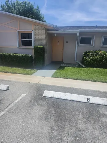2689 W Dudley Drive Drive W West Palm Beach FL 33415