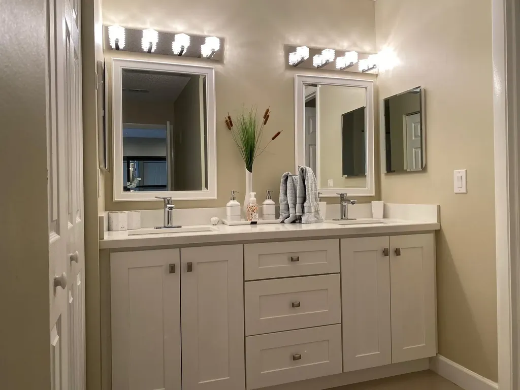 9285 Vista Del Lago Boca Raton FL 33428