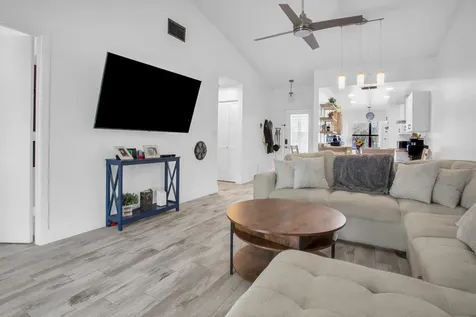 8202 NW 100th Drive Tamarac FL 33321